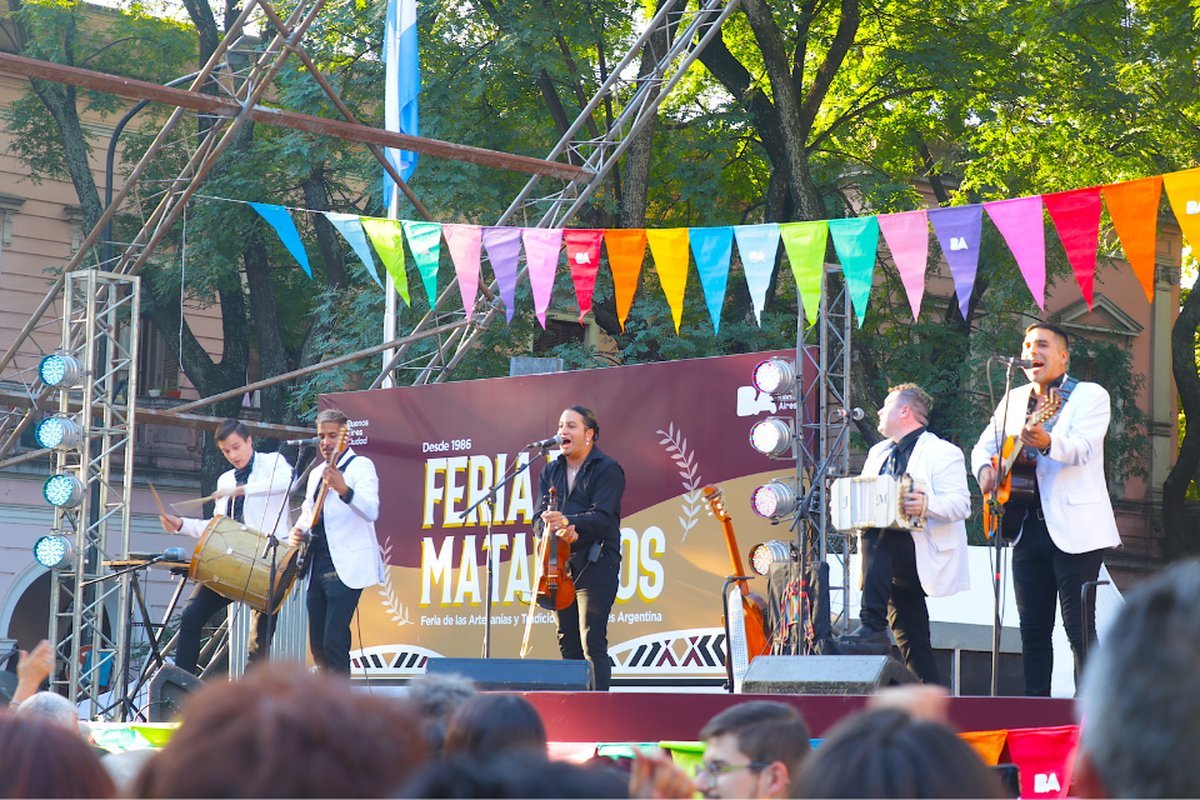 La tradicional Feria de Mataderos se presentar&aacute; este domingo.