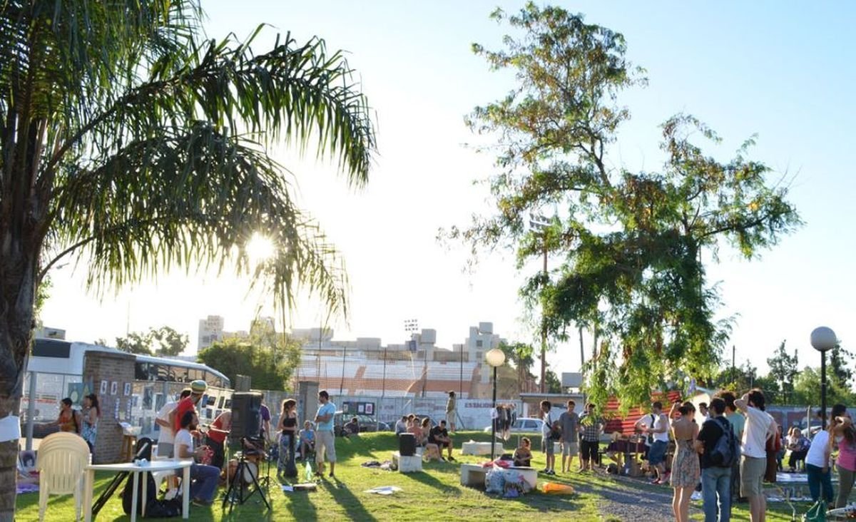 Las mejores plazas del oeste para disfrutar este fin de semana XXL.