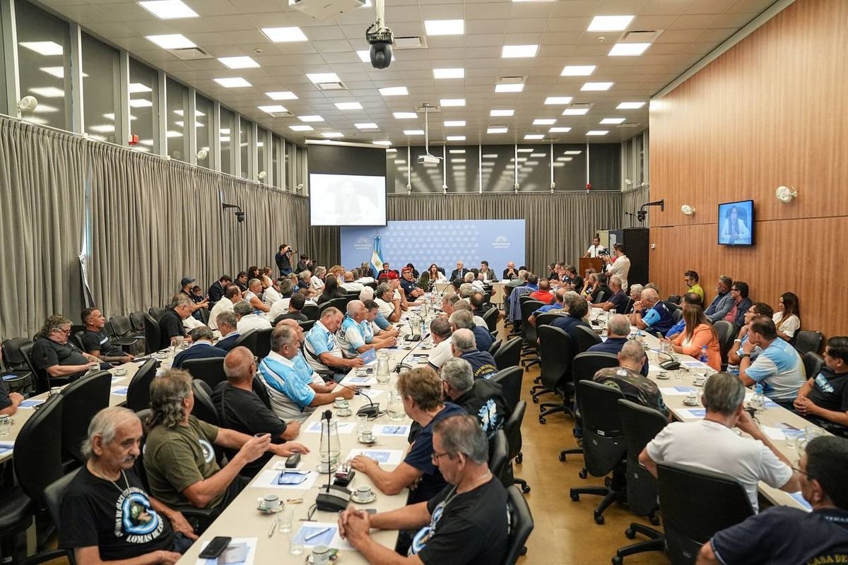 Merlo realiz&oacute; un encuentro enfocado en la causa de la Guerra de Malvinas.