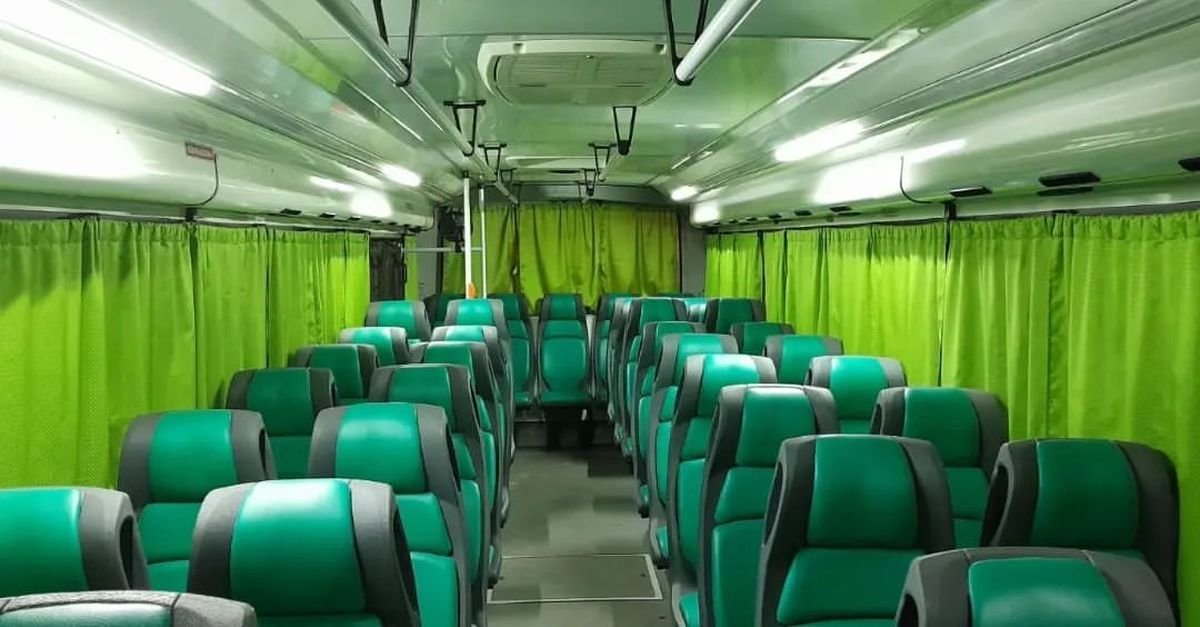 As&iacute; es el interior de varios de los nuevos colectivos de la l&iacute;nea 620 que circular&aacute;n en La Matanza.