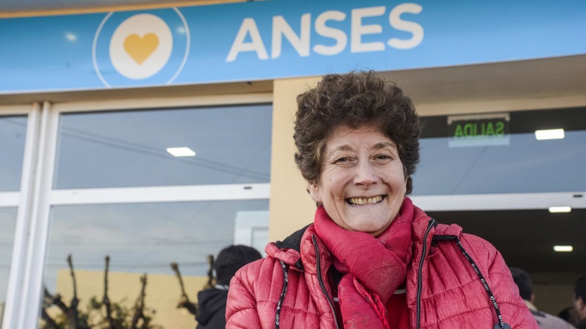 El calendario de ANSES para cobrar el nuevo bono de jubilados y pensionados.