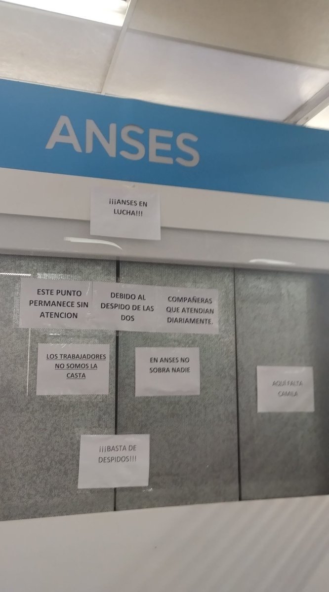 La ventanilla de ANSES en la UNLaM, cerrada.