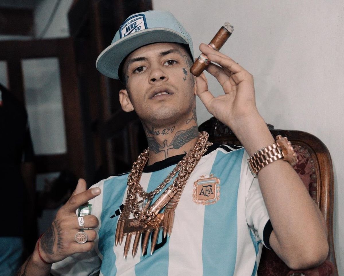 Habr&iacute;an denunciado a L-Gante por correr picadas con su auto.