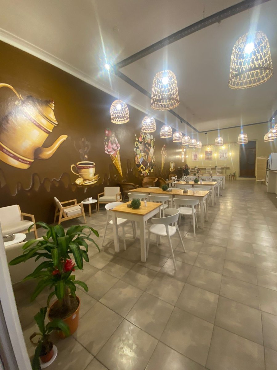 Helader&iacute;a Los Amores.