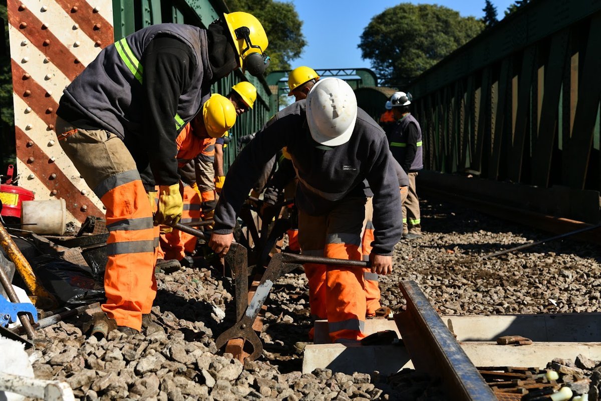 Comenzaron las tareas de reposici&oacute;n en el Tren San Mart&iacute;n