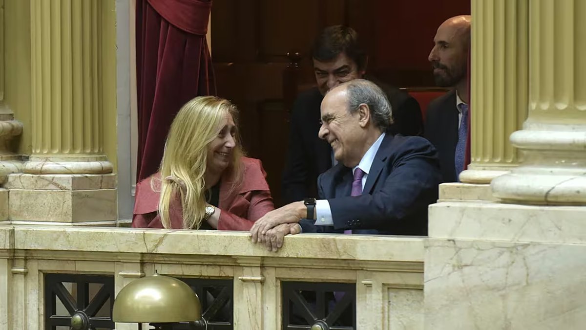 Karina Milei y Guillermo Francos durante el tratamiento de la Ley Bases