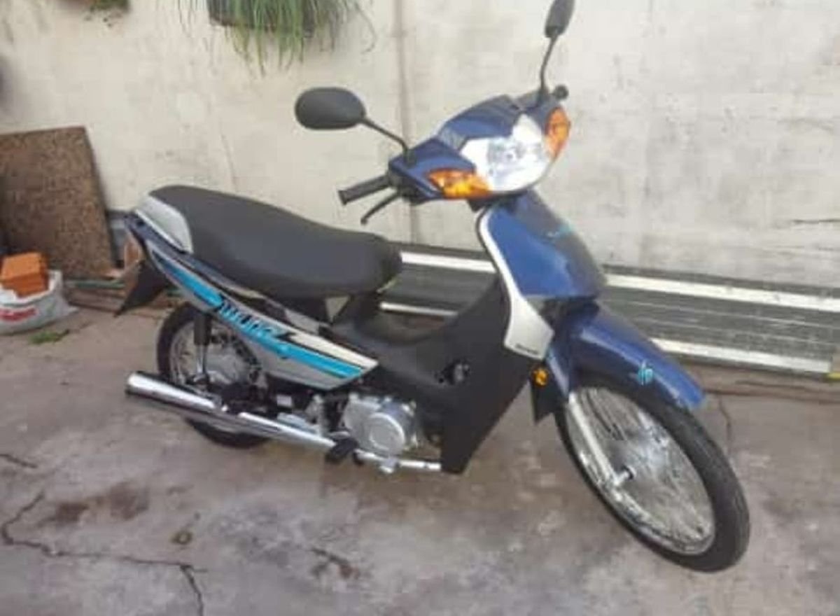 La moto robada en Lomas del Mirador.