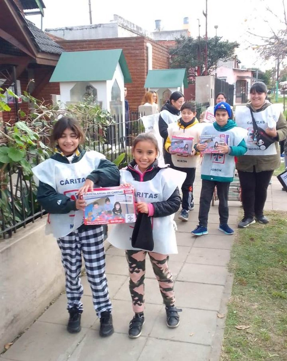 La colecta anual de C&aacute;ritas Mor&oacute;n en 2023.