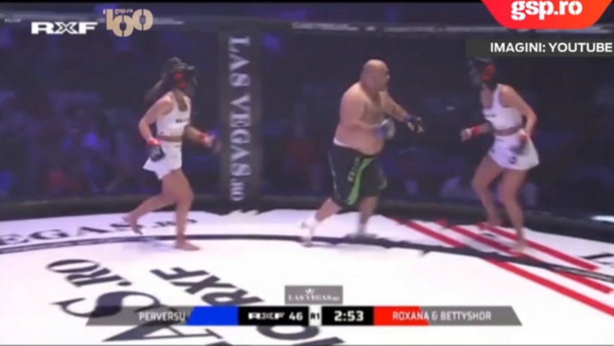 Brutal pelea de MMA. Foto: captura.