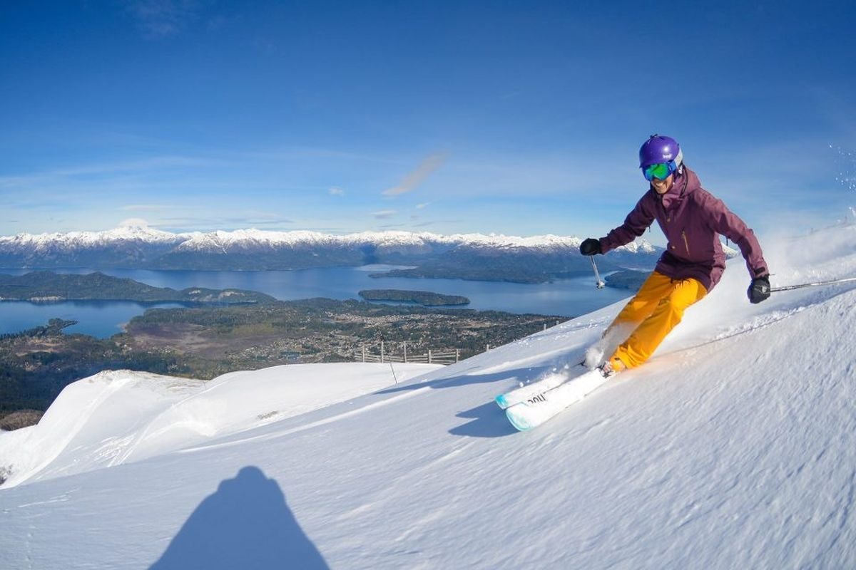 Turismo: en Villa La Angostura, Cerro Bayo inaugura su temporada de invierno para peatones.