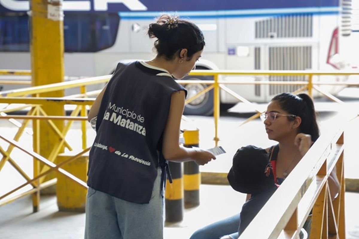 Campa&ntilde;a de prevenci&oacute;n contra el dengue en La Matanza.