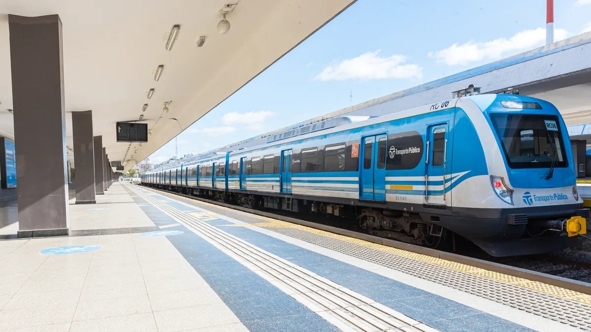 Tren Sarmiento funciona con servicio reducido este martes 2 de julio.