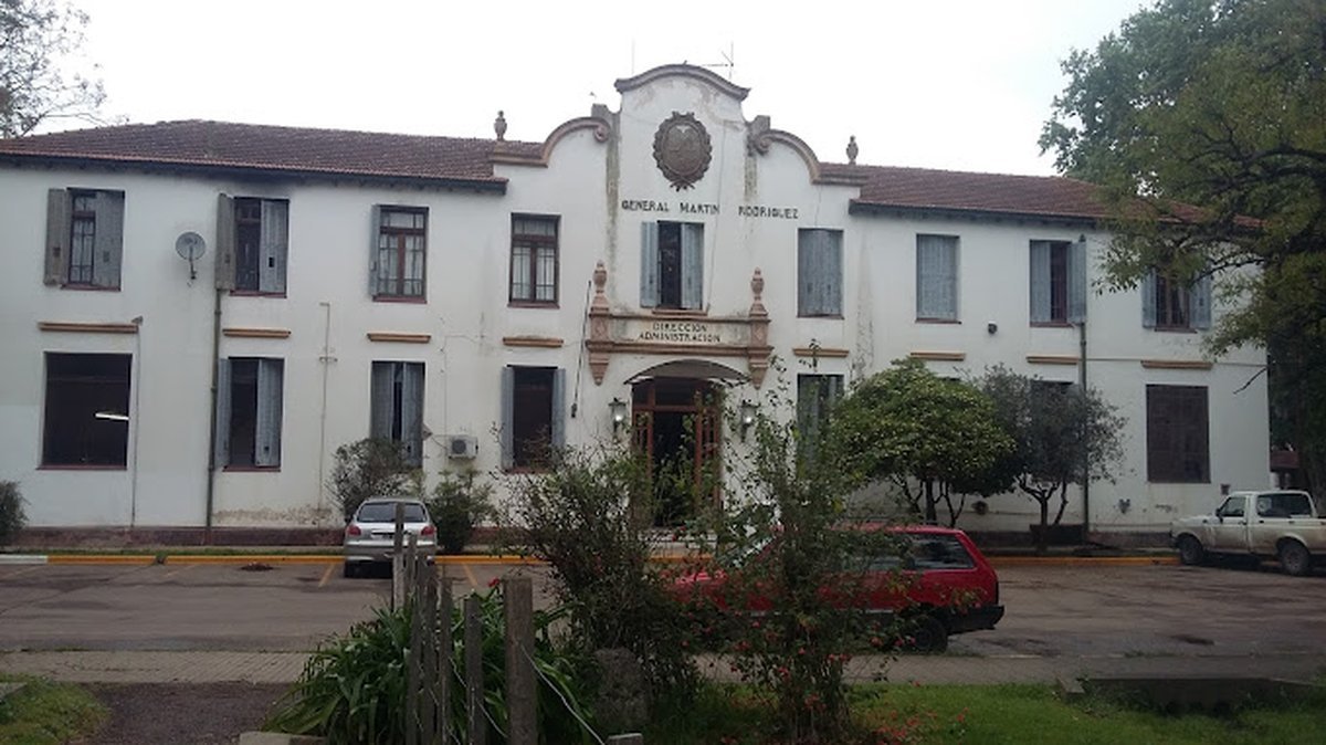 El Hogar Mart&iacute;n Rodr&iacute;guez de Ituzaing&oacute;.