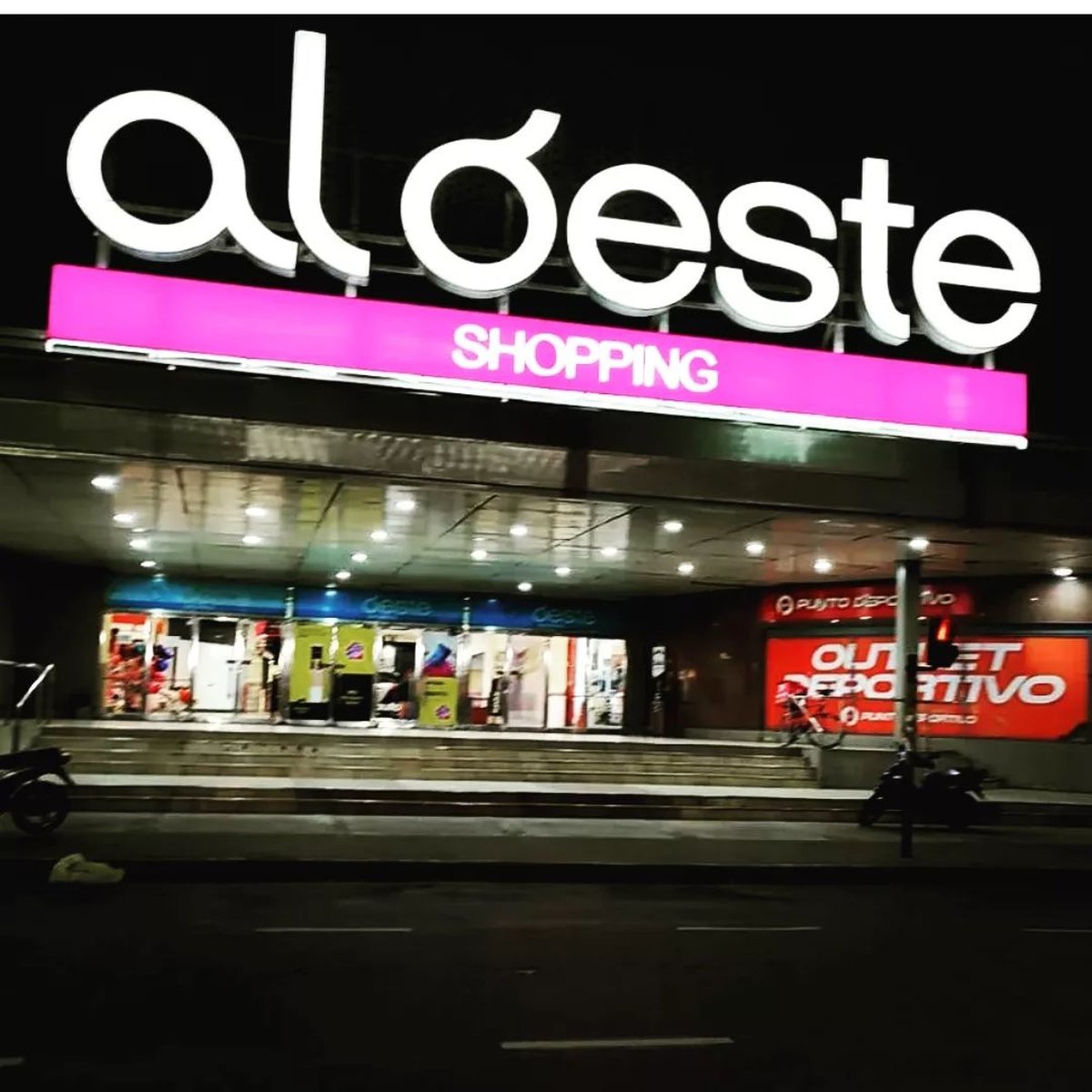 Al Oeste Shopping actualmente.