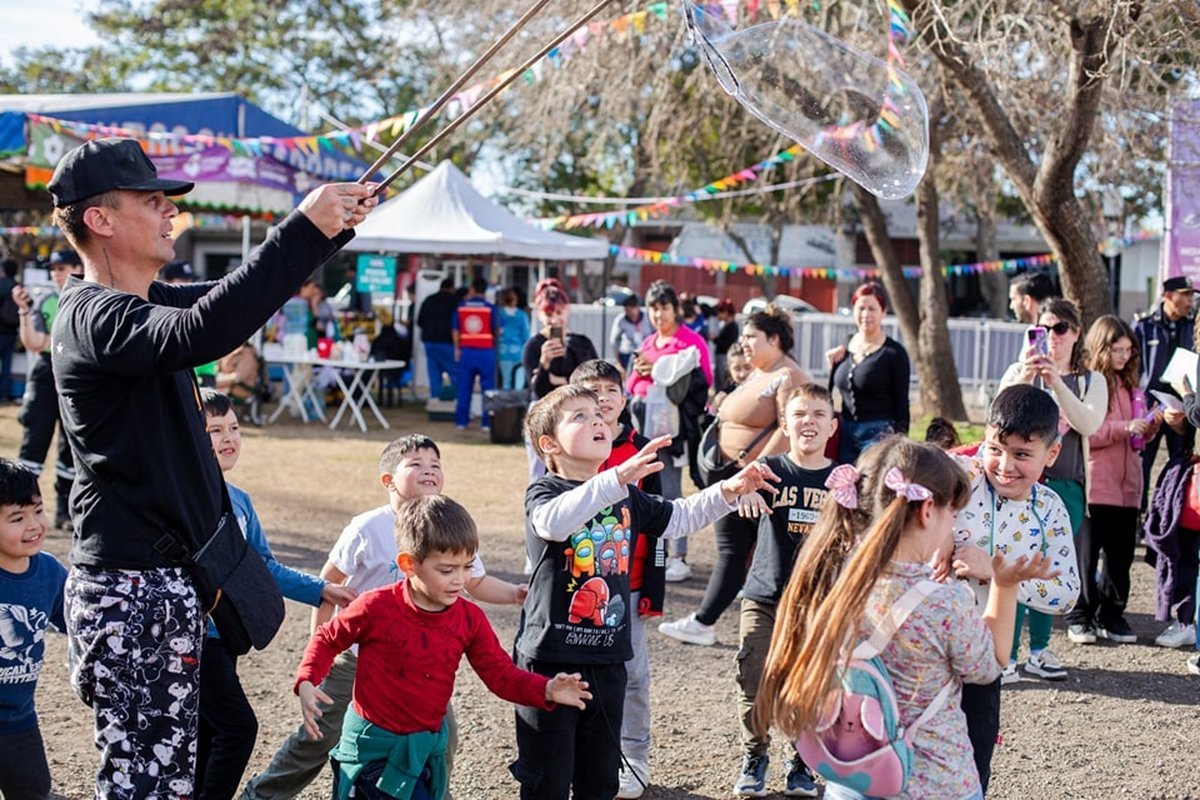 Vacaciones: m&aacute;s de 120 mil chicos disfrutaron en Hurlingham del Parque de Invierno
