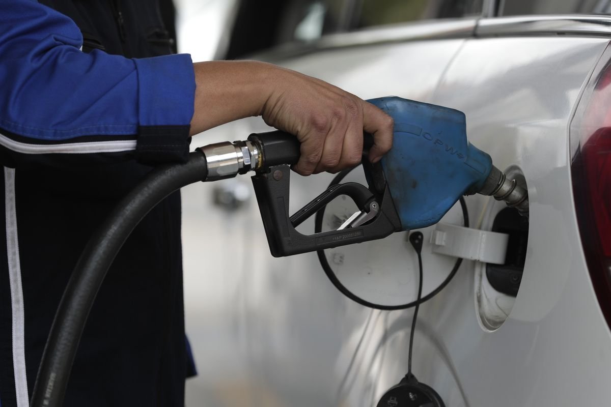 Nuevo aumento a los combustibles.
