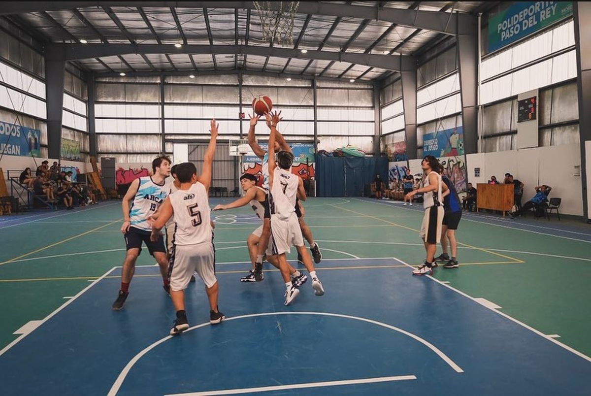 Moreno abri&oacute; la inscripci&oacute;n para la Liga Municipal de B&aacute;squet.