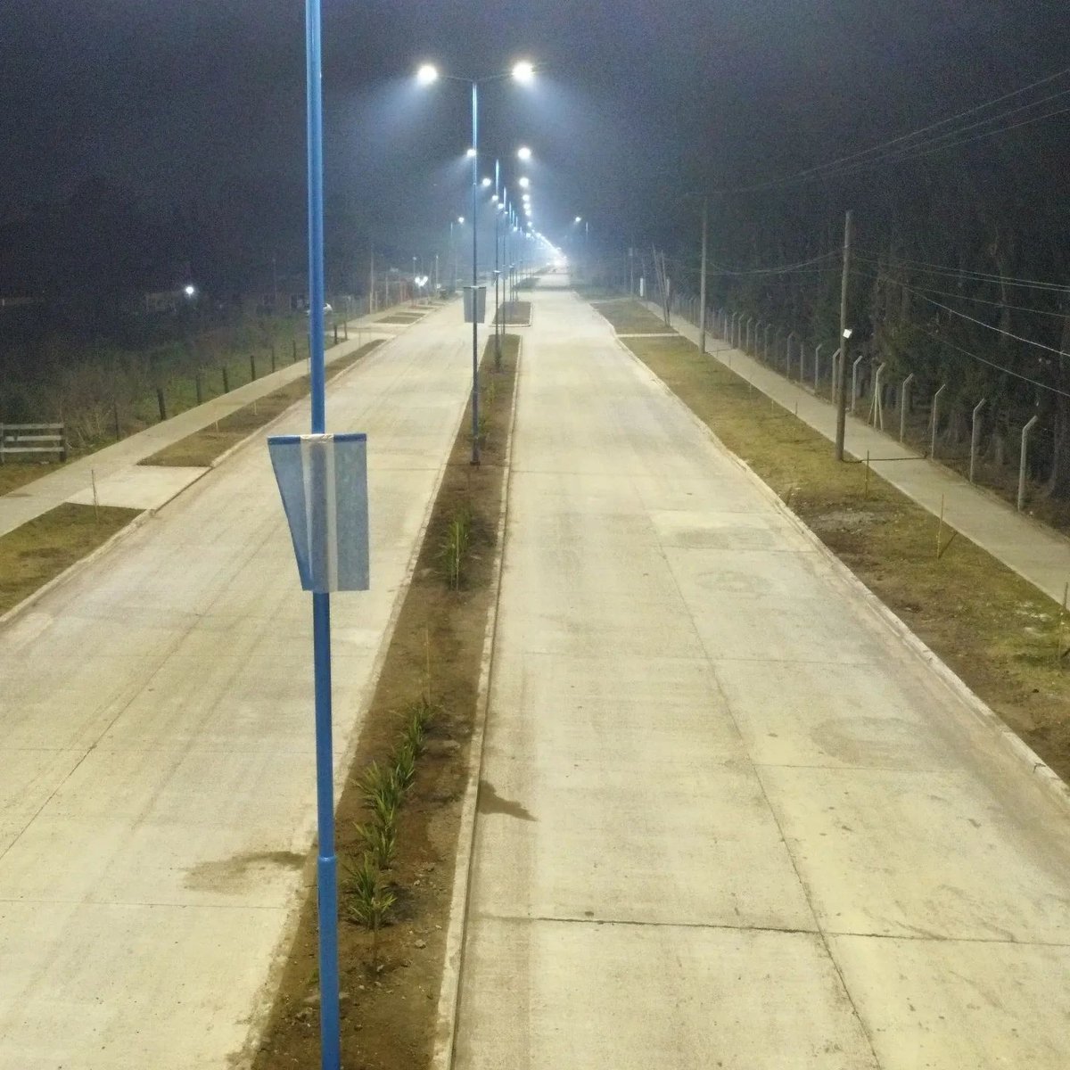 La nueva iluminaci&oacute;n de la Avenida Argentinidad en Moreno.