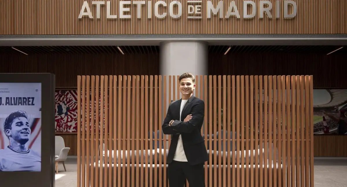 Juli&aacute;n &Aacute;lvarez cambia de aires en el f&uacute;tbol europeo. Foto: Relevo.