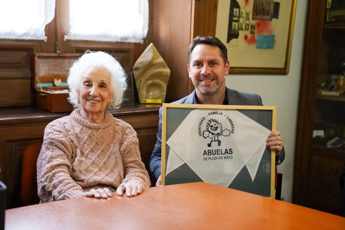 Abuelas de Plaza de Mayo e Ituzaing&oacute; se unen para ampliar la pol&iacute;tica de Derechos Humanos.
