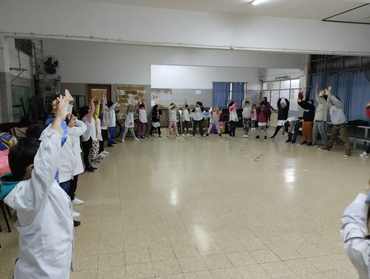 Lucas el docente de El Palomar que apuesta por la educaci&oacute;n emocional en el aula.
