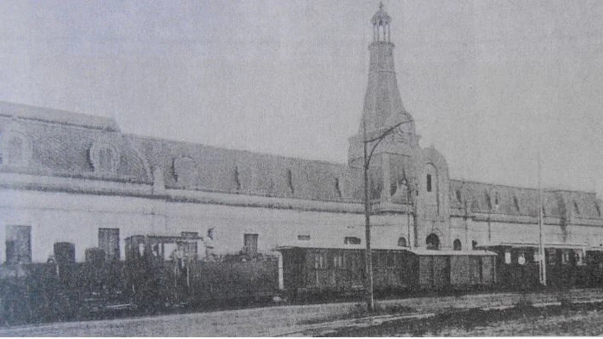 Uno de los trenes del Ferrocarril Econ&oacute;mico Correntino, tambi&eacute;n conocido como 