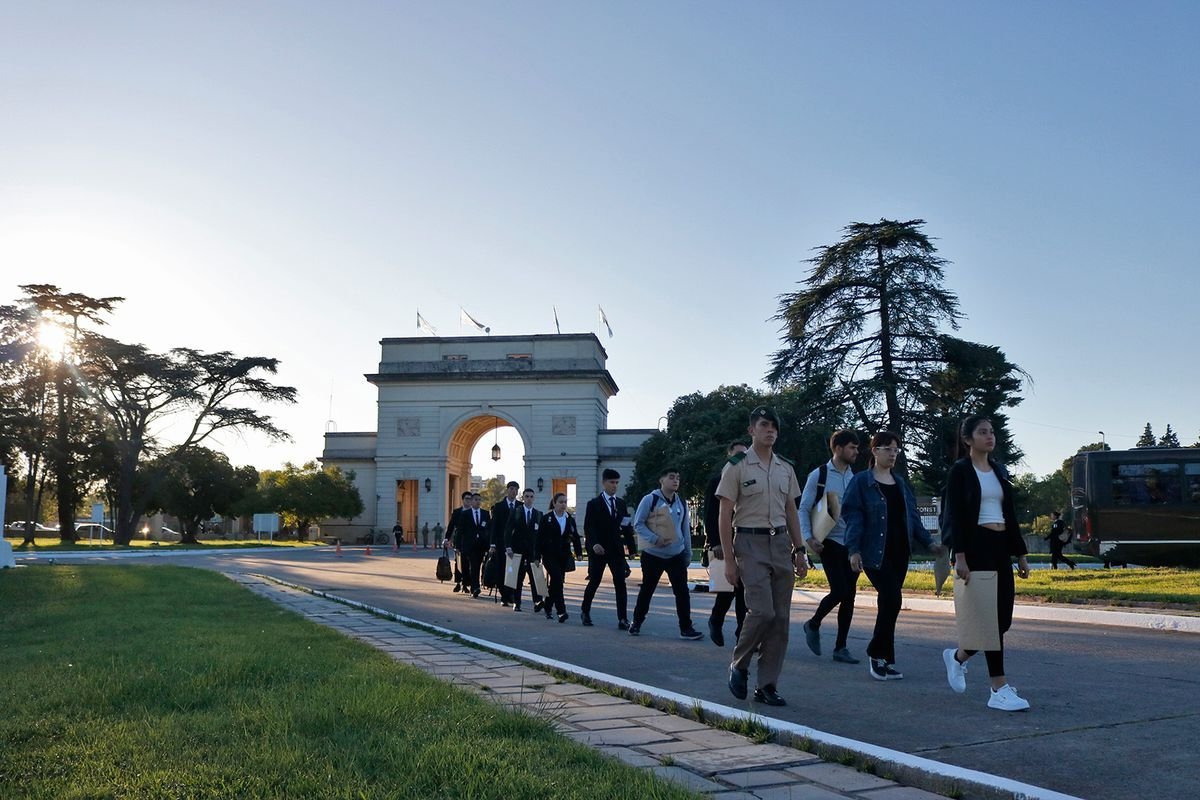 Colegio Militar de la Naci&oacute;n.