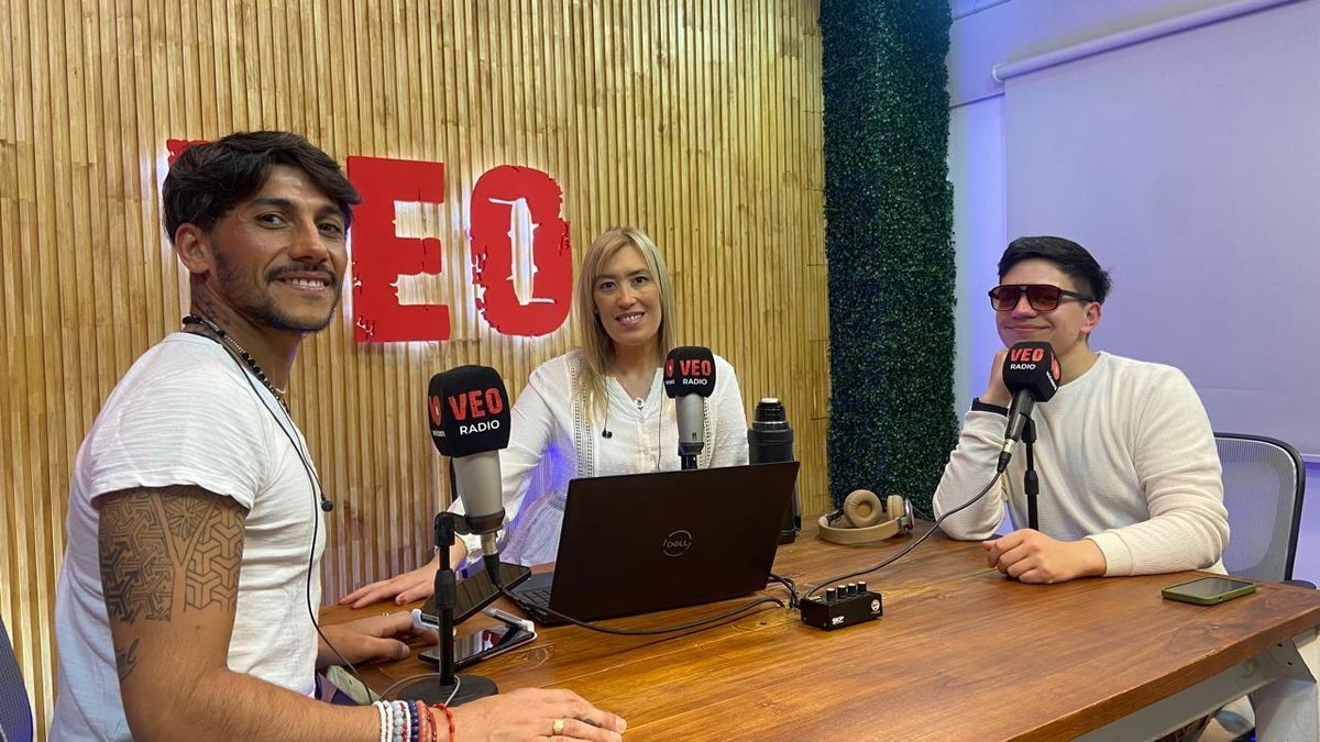 Esteban Adorno pas&oacute; por Radio VEO: conoc&eacute; el nuevo video clip del cantante de Moreno
