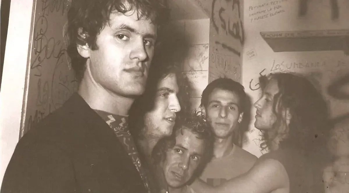 Micky junto a Los Piojos.