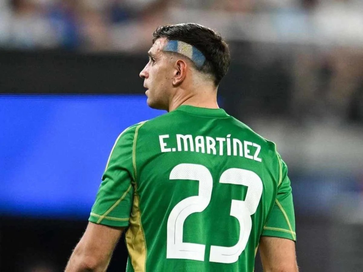 Las palabras del arquero de la Selecci&oacute;n, Dibu Mart&iacute;nez, luego de la sanci&oacute;n de la FIFA. Foto: Instagram @emi_martinez26.