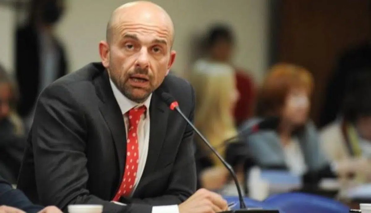Secretario de Transporte, Franco Mogetta.