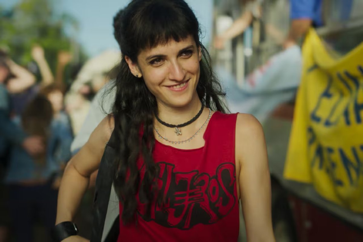 Olivia Nuss interpreta a Malena en la serie de Prime Video.