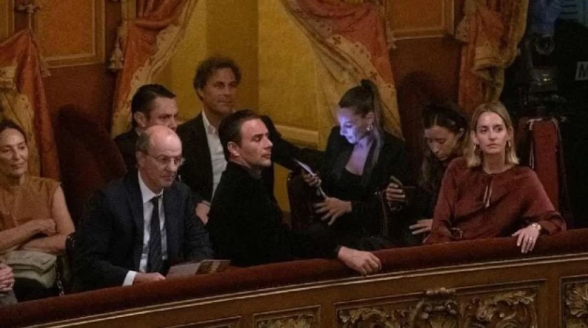 Pampita y Mart&iacute;n Pepa en el Teatro Col&oacute;n.