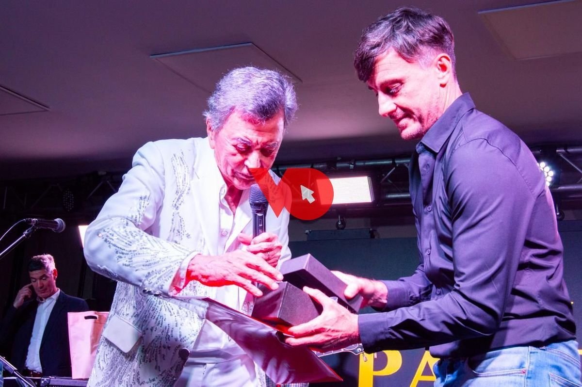 Celebraci&oacute;n aniversario Club El Tr&eacute;bol de Haedo.