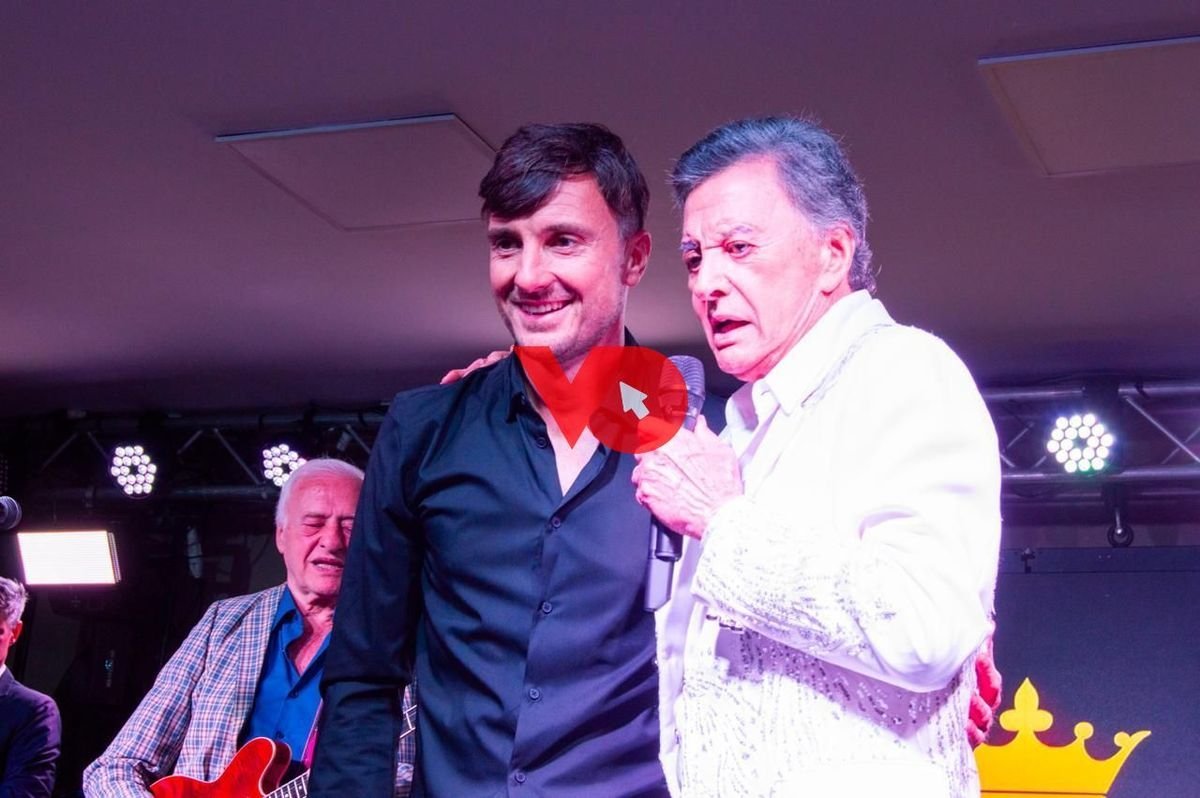 Celebraci&oacute;n aniversario Club El Tr&eacute;bol de Haedo.