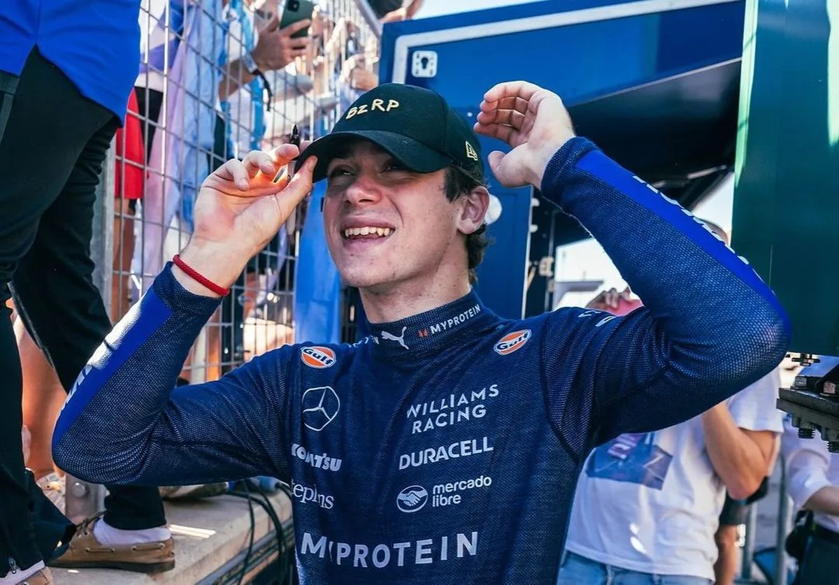 Franco Colapinto se prepara para otra carrera en la F&oacute;rmula 1. Foto: Diario El Sol.
