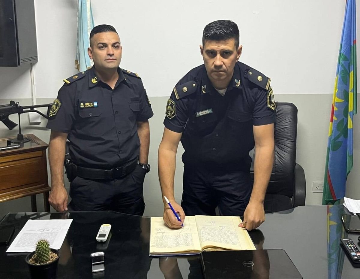 Los nuevos comisarios de Castelar Norte y Mor&oacute;n.