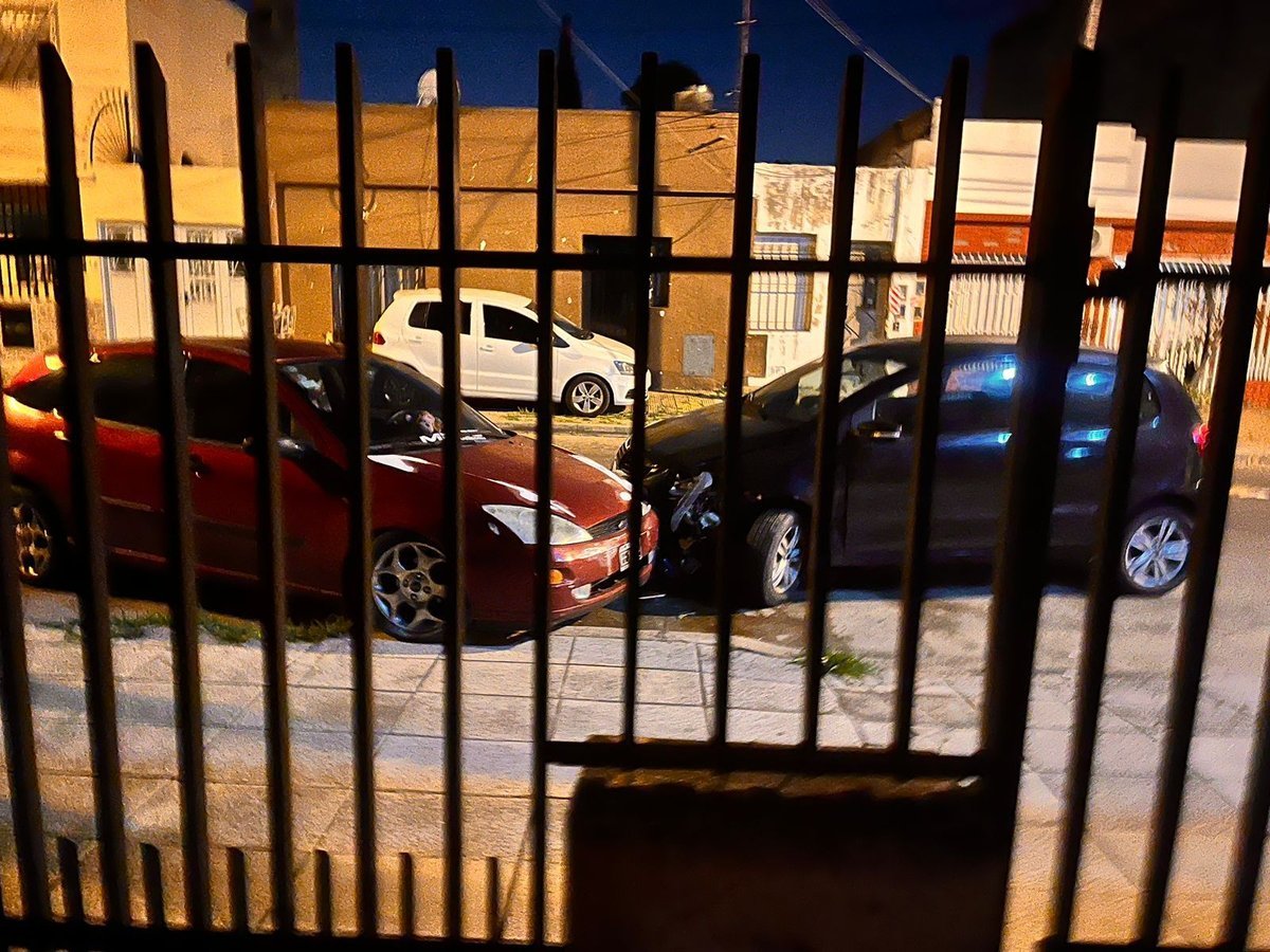 As&iacute; quedaron los autos afectados por el intento de robo en Matheu al 700.