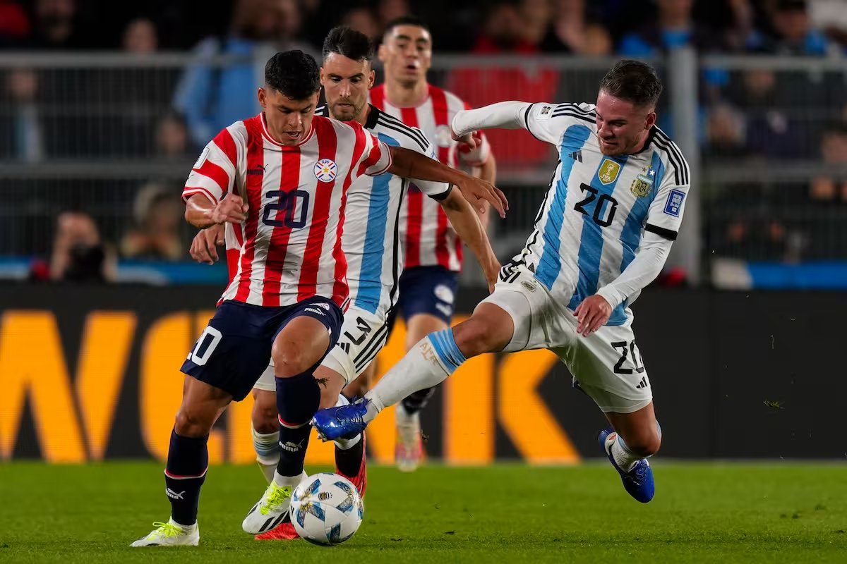 La Selecci&oacute;n Argentina se enfrentar&aacute; a Paraguay por las Eliminatorias Sudamericanas. Foto: Natacha Pisarenko - AP.