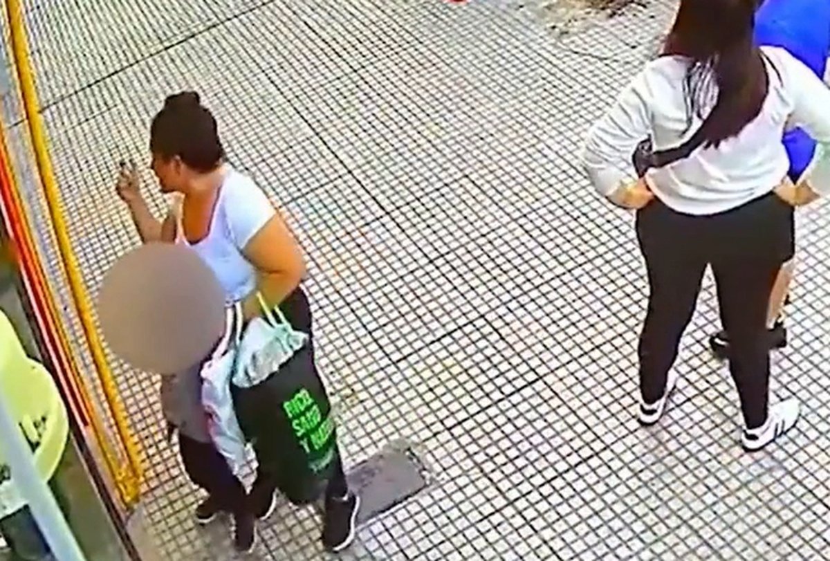 Una mujer mand&oacute; a su hijo a robar a un cotill&oacute;n de Ramos Mej&iacute;a.