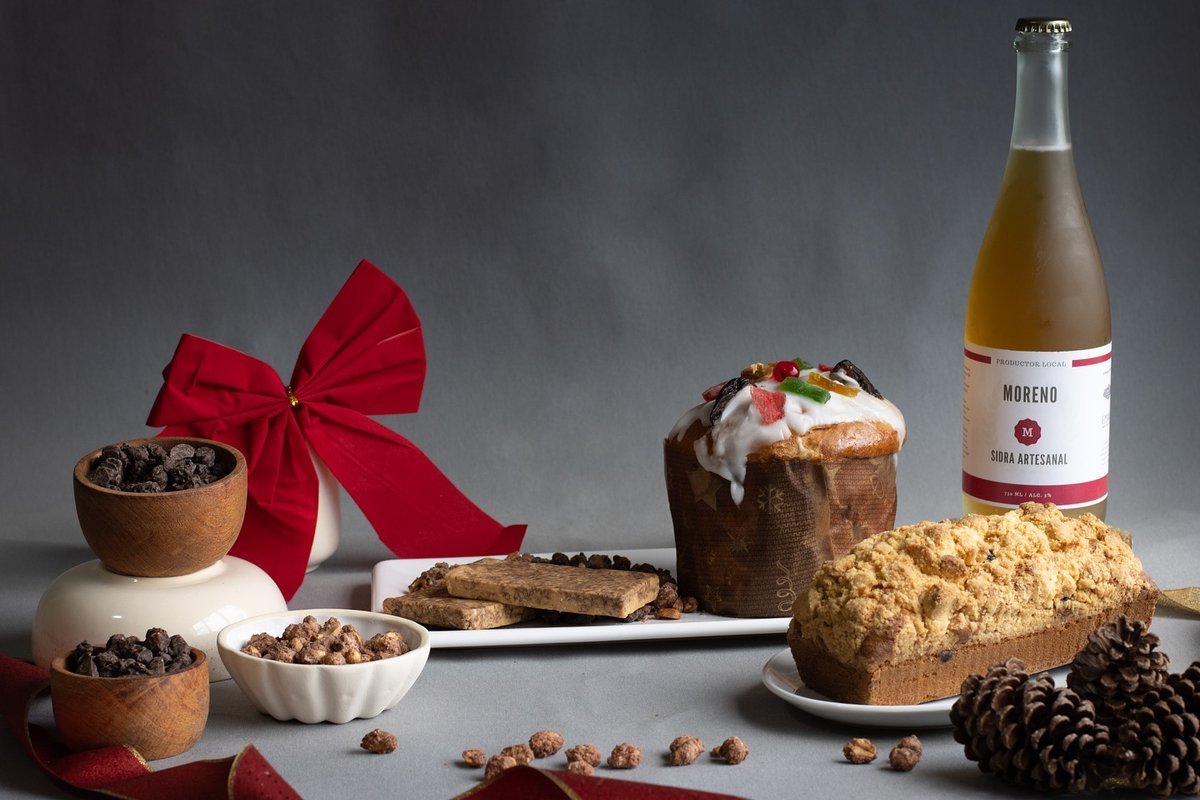 Productores de Moreno crearon una caja navide&ntilde;a a un valor promocional.