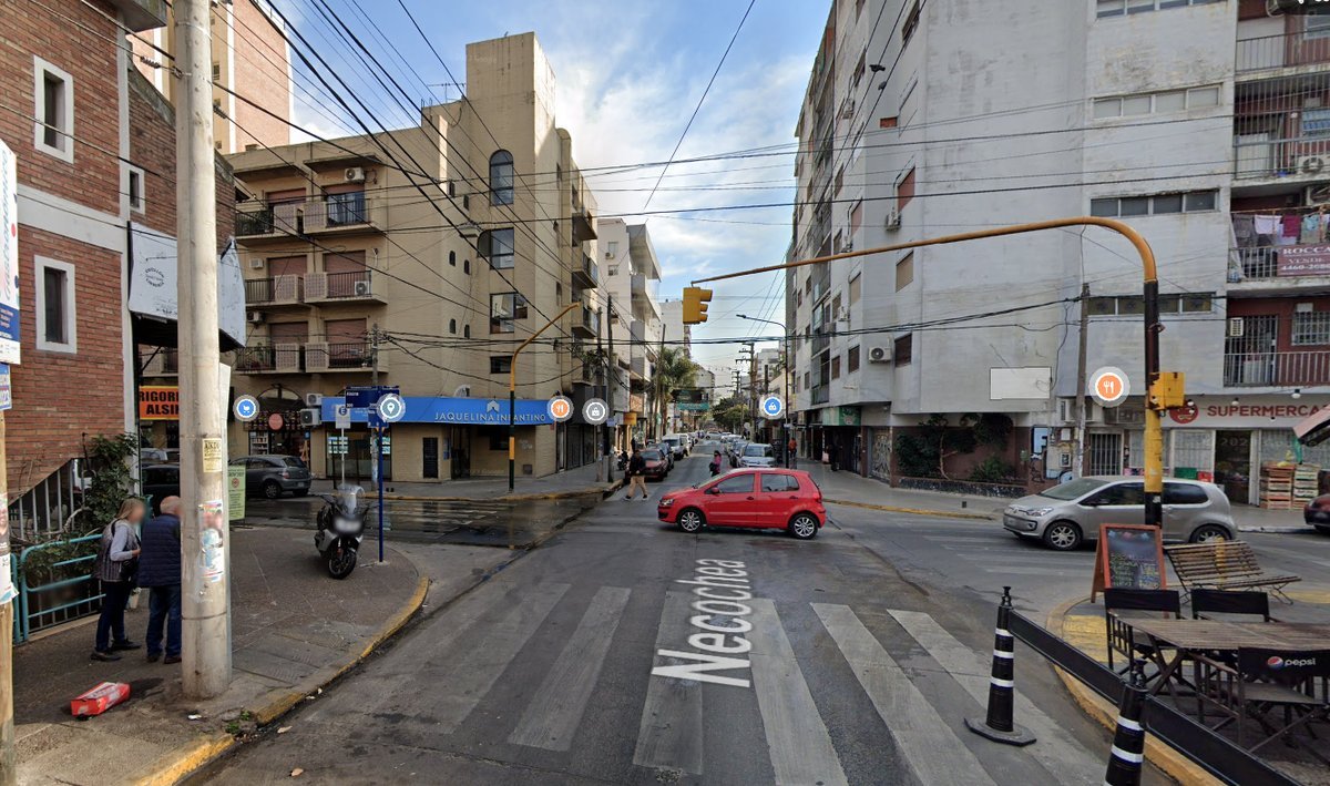 Inmediaciones donde le robaron a Mart&iacute;n Marinucci en Ramos Mej&iacute;a.