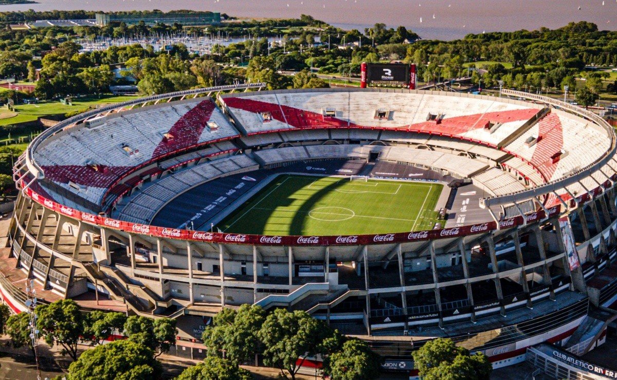 El Monumental ser&aacute; el escenario en el duelo entre River Plate e Instituto. Foto: Forbes Argentina.