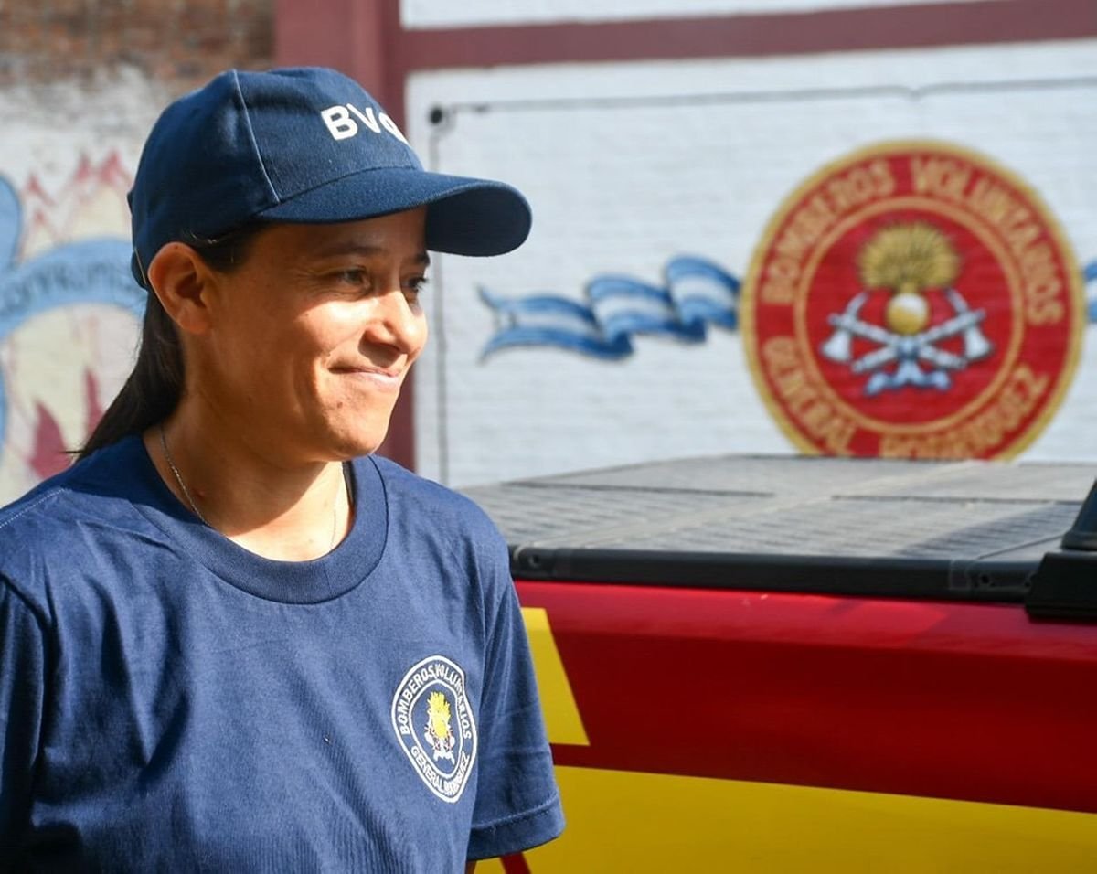 Luc&iacute;a Palavecino, vecina de Zona Oeste que viaj&oacute; al sur para colaborar en los incendios forestales.