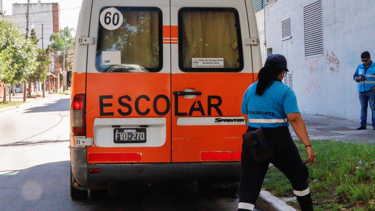 Moreno realiza inspecciones oculares al transporte escolar: qu&eacute; documentaci&oacute;n hay que presentar.