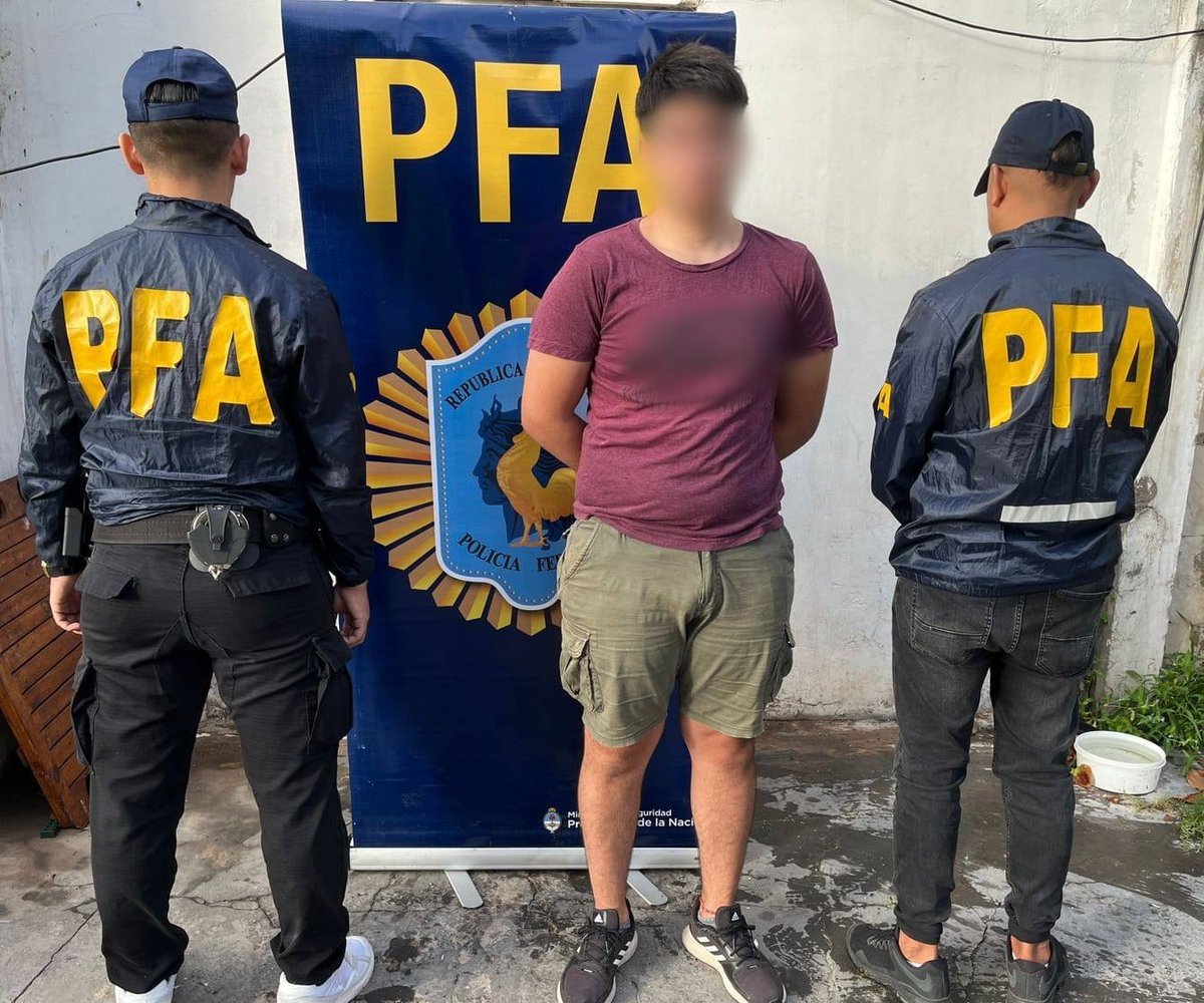 El joven de Pontevedra detenido.