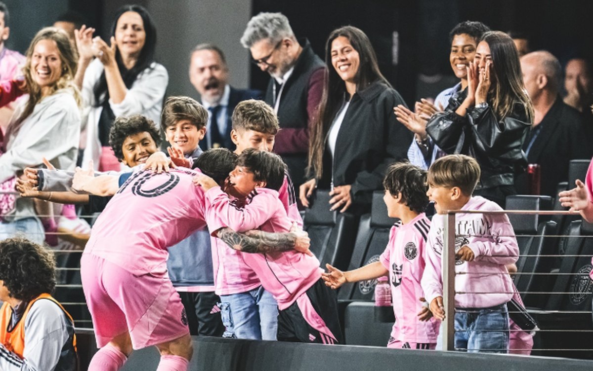 El emotivo festejo de Lionel Messi que se volvi&oacute; viral en redes. Foto: Captura de pantalla Instagram @leomessi.