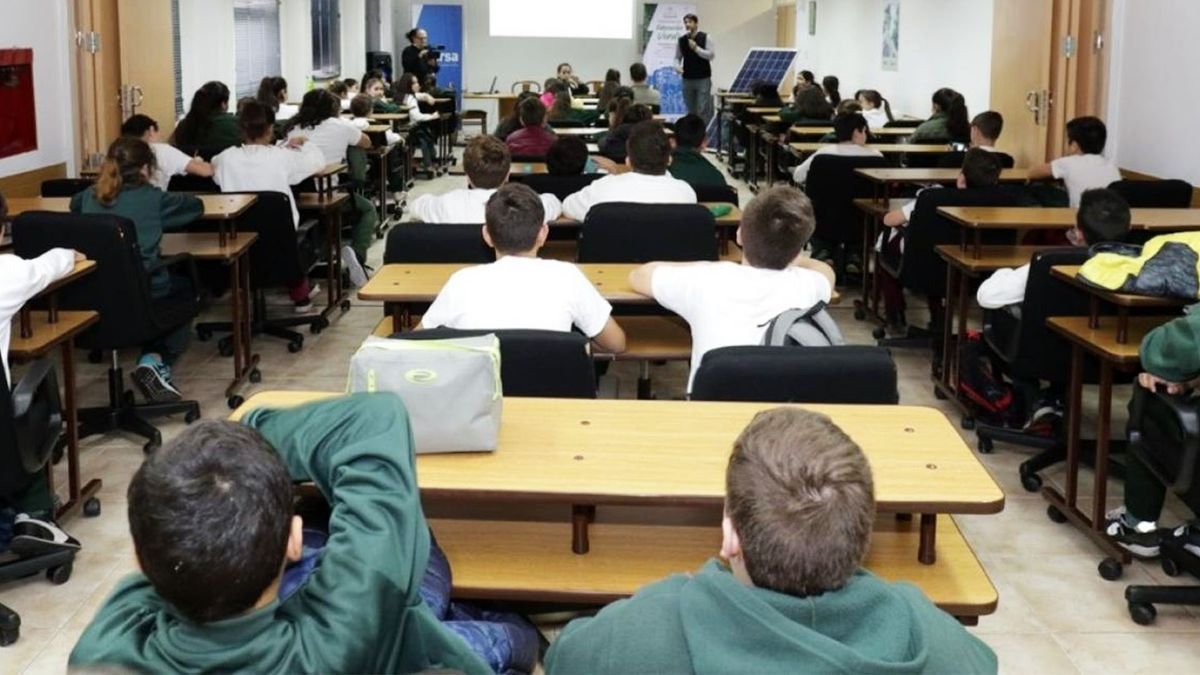 Regresan los vouchers educativos para colegios privados: inscripciones y c&oacute;mo ser&aacute; este 2025.