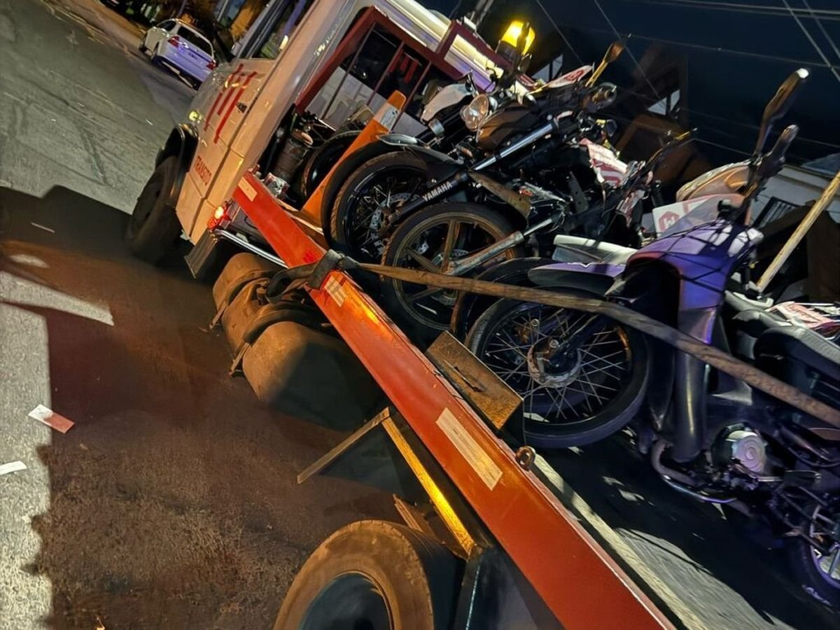 M&uacute;ltiples operativos de Seguridad en Mor&oacute;n: detenciones, secuestro de drogas y armas.