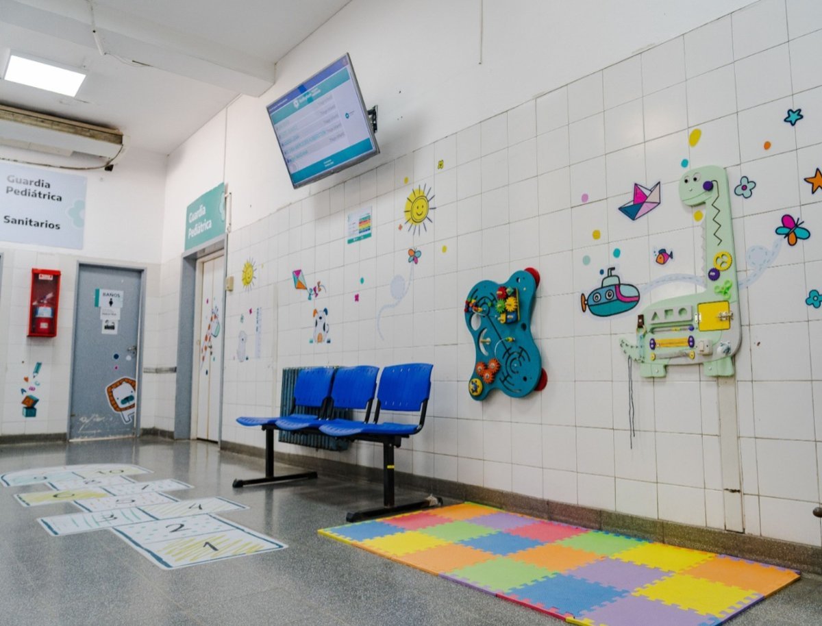 La renovada guardia del Hospital San Bernardino de Hurlingham.